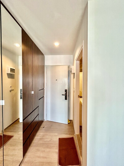 รีเจ้นท์โฮม บางนา (โครงการใหม่) • 1 ห้องนอน 1 ห้องน้ำ • ชั้น 16 อาคาร D • ขนาด 28 ตร.ม. • มี 2 ห้อง: ห้อง 423 และ ห้อง 4-14