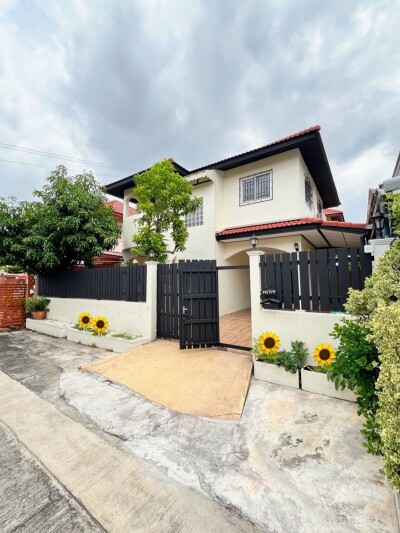 บ้านเดี่ยวเพชรเกษม 69 หนองแขม ทวีทอง 3 / ✨ 3 ห้องนอน 2 ห้องน้ำ จอดรถ 1 คัน-1