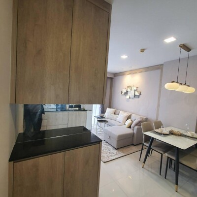 แอร์ลิงค์ เรสซิเดนซ์ ร่มเกล้า /  Airlink Residences