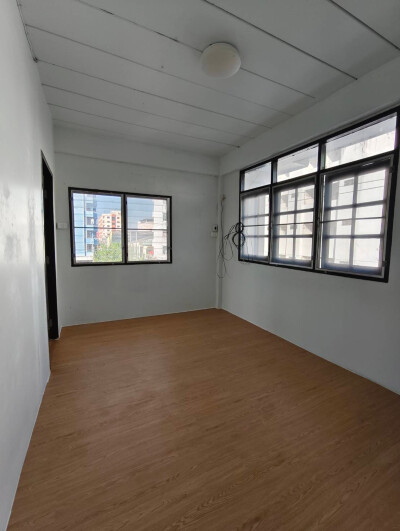 อัพเดทล่าสุด 6/12/2568 : 🏡 ให้เช่า อาคารพาณิชย์ หลังหัวมุม ซอยเทพารักษ์ 78 (โกสิน)-12