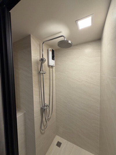 เดอะ เบส เออเบิร์น พระราม 9 / THE BASE URBAN RAMA 9-9