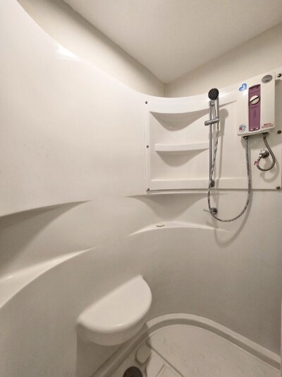 คิวเฮ้าส์ สาทร / 2 ห้องนอน 2 ห้องน้ำ ชั้น  33 ขนาด  71 ตรม