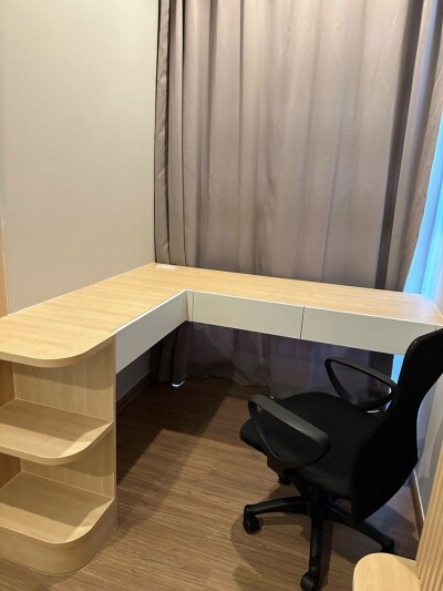 คิว ประสานมิตร / Q Prasarnmit