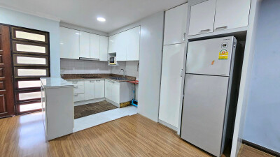 ศุภาลัย เพลส สุขุมวิท 39 / Supalai Place Sukhumvit 39