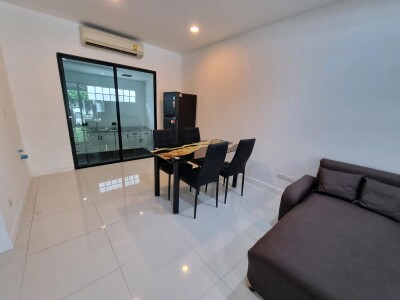 บ้านกลางเมือง กัลปพฤกษ์