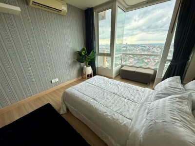 เอ็มโซไซตี้ คอนโดมิเนียม / M Society Condominium