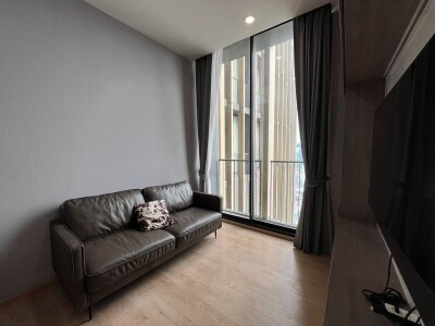 โนเบิล บี ไนน์ทีน / 🛏 1 ห้องนอน | 🚿 1 ห้องน้ำ 📐 พื้นที่ใช้สอย 34.71 ตร.ม.