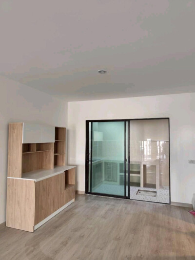 เอ็มไลฟ์ ลำลูกกา - คลอง 4-11