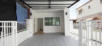 หมู่บ้านนอร์ธเทิร์น โนวา คลองหลวง