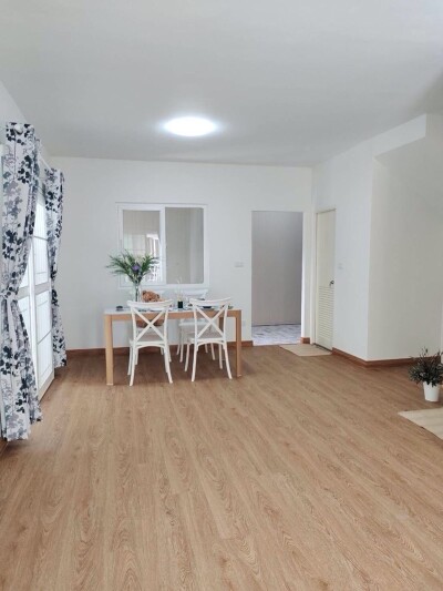 เดอะ คอนเนค 8 วงแหวน - บางนา