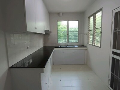 ชลลดา สุวรรณภูมิ-14