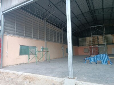 ให้เช่าโกดัง บางพลี ทำเลดี เดินทางสะดวก ถ.เทพารักษ์ ใกล้สนามบินสุวรรณภูมิ ถนนกิ่งแก้ว บางนา-ตราด