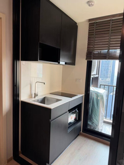 โนเบิล นิว ดิสทริค อาร์ไนน์ / Noble Nue District R9-7