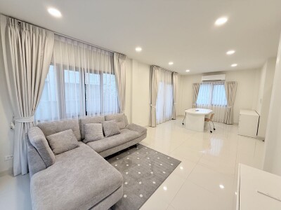 เซนโทร บางนา-8