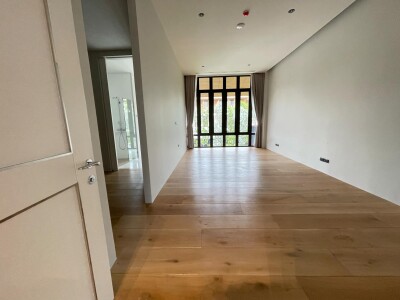 สันติบุรี เดอะ เรสซิเดนเซส / 1,415 ตารางเมตร