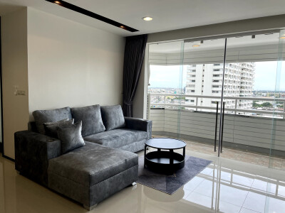 เซ็นทรัลซิตี้ บางนา อีสทาวเวอร์ / Central City East Tower