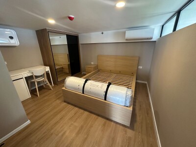 ไซมิส พระราม 9 (แลนด์มาร์ค @MRTA Station) / ห้องขนาด 70 ตรม. ชั้น 18 อาคาร C