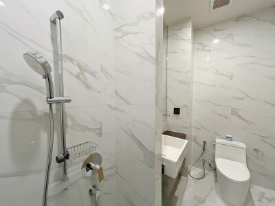 โนเบิล บี ไนน์ทีน / 🛏 2 ห้องนอน | 🚿 2 ห้องน้ำ 📐 พื้นที่ใช้สอย 60.84 ตร.ม.