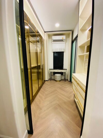 นันทวัน พระราม 9 - กรุงเทพกรีฑาตัดใหม่ / 🛏️ 4 ห้องนอน 🚿 5 ห้องน้ำ 🚗 ที่จอดรถ 3 คัน