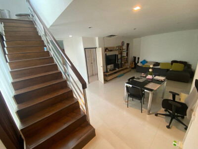 หมู่บ้านแกรนด์ไอดีไซน์ วิภาวดี-4