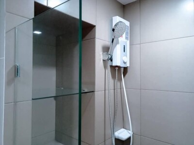 ริชพาร์ค แอท ทริปเปิ้ล สเตชั่น / พื้นที่ 28 ตรม.   ชั้น 1    1 ห้องนอน 1 ห้องน้ำ  ห้องสวยแต่งครบ