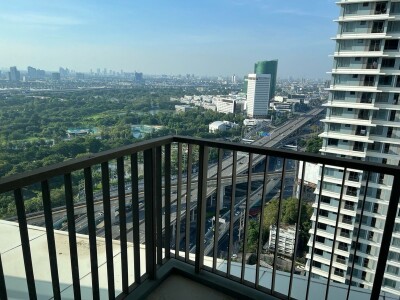 เดอะ เซนต์ เรสสิเด้นเซส / The Saint Residences