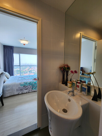 แอสปาย รัตนาธิเบศร์ / Aspire Rattanathibet