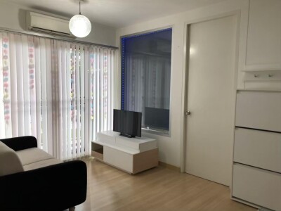 เดอะ พาร์คแลนด์ ศรีนครินทร์ เลคไซด์  / The Parkland Srinakarin Lakeside