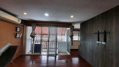 บ้านวราธรวิลล์ พัฒนาการ 44-12