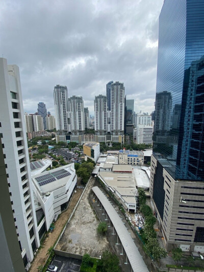 โนเบิล รีวอลฟ์ รัชดา 2 / Noble Revolve Ratchada 2