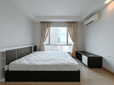 ทรู ทองหล่อ / Thru Thonglor-5