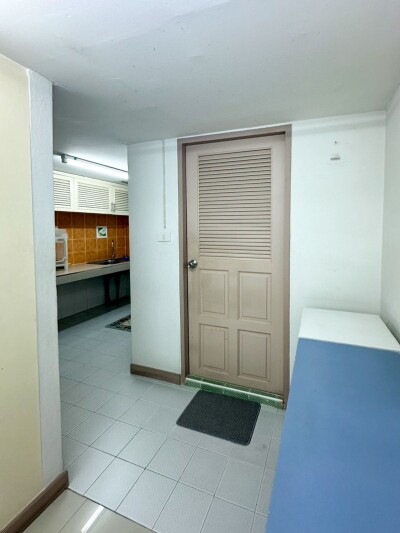 ให้เช่าอาคารพาณิชย์ 2 ชั้น รีโนเวทใหม่ เหมาะทำออฟฟิศ คาเฟ่ หรือสตูดิโอออนไลน์-23