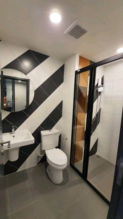 เดอะ เบส สะพานใหม่ / The Base Saphanmai-7