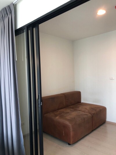 ดิ เอ็กซ์เซล กรูฟ ลาซาล 52 / The Excel Groove Lasalle 52-1