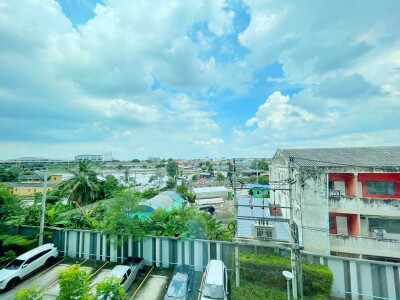 ดิ ไอริส เวสท์เกต / The Iris westgate