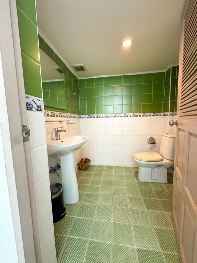 ให้เช่าอาคารพาณิชย์ 2 ชั้น รีโนเวทใหม่ เหมาะทำออฟฟิศ คาเฟ่ หรือสตูดิโอออนไลน์-29