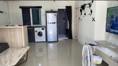 พลีโน่ รามอินทรา - บางชัน สเตชั่น /  พื้นที่ 19 ตร.ว. 2 ห้องนอน 2 ห้องน้ำ 1ห้องครัว 2-3