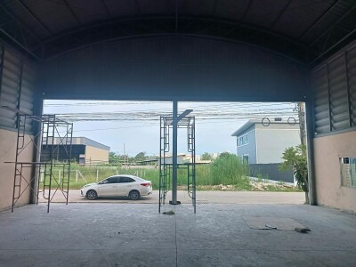 ให้เช่าโกดัง บางพลี ทำเลดี เดินทางสะดวก ถ.เทพารักษ์ ใกล้สนามบินสุวรรณภูมิ ถนนกิ่งแก้ว บางนา-ตราด