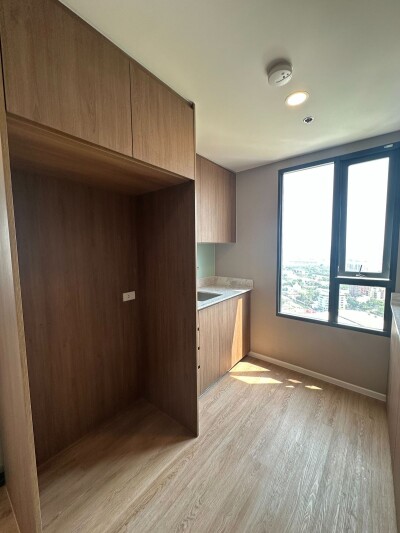 ไซมิส พระราม 9 (แลนด์มาร์ค @MRTA Station) / ห้องขนาด 70 ตรม. ชั้น 18 อาคาร C