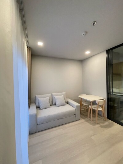 ไลฟ์ พหล - ลาดพร้าว / Life Phahon - Ladprao