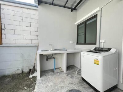 พลีโน่ บางใหญ่ / ทาวน์โฮม 2 ชั้น หน้ากว้าง 5.5 เมตร ที่ดินเริ่มต้น 20.5 ตร.วา 3 ห้องนอน 1 ห้องอเนกประสงค์-9