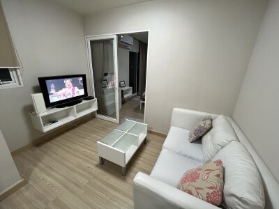 เอ็มโซไซตี้ คอนโดมิเนียม / M Society Condominium