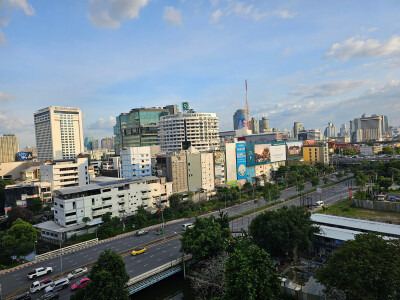 พีจี พระรามเก้า คอนโดมิเนียม / PG RAMA 9 Condominium