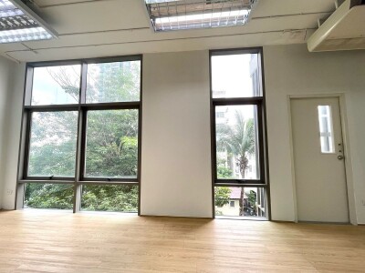 🌟 ให้เช่า พื้นที่สำนักงาน / สตูดิโอ ทำเลดี ใจกลางเมือง ย่านสาทร – นราธิวาสฯ 🌟