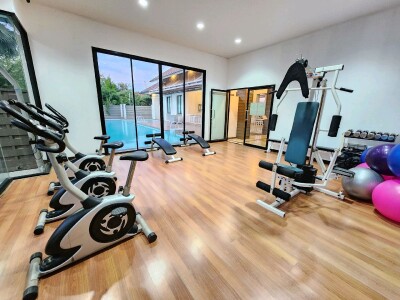 รสิกา เทพารักษ์ / • ขนาด 3 ห้องนอน 3 ห้องน้ำ จอดรถได้ 2 คัน