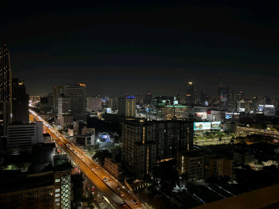 โนเบิล นิว ดิสทริค อาร์ไนน์ / Noble Nue District R9