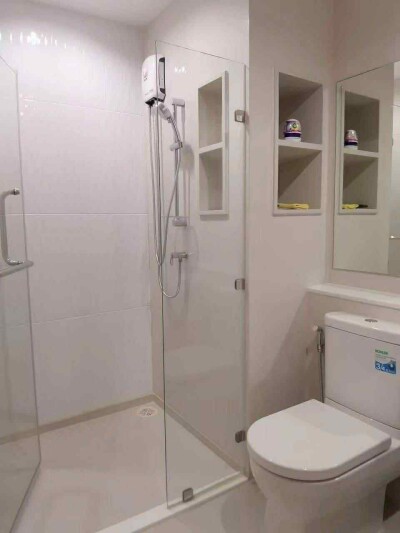 ไลฟ์ ลาดพร้าว / Life Ladprao