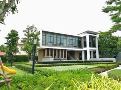 พลีโน่ บางใหญ่ / ทาวน์โฮม 2 ชั้น หน้ากว้าง 5.5 เมตร ที่ดินเริ่มต้น 20.5 ตร.วา 3 ห้องนอน 1 ห้องอเนกประสงค์-11