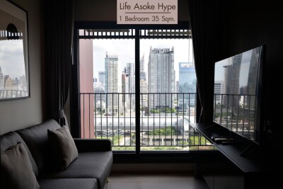 อัพเดทล่าสุด 28/10/2568 : ไลฟ์ อโศก ไฮป์ / Life Asoke Hype-1