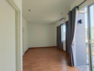 ชวนชื่น ทาวน์ รังสิต คลอง 1-7